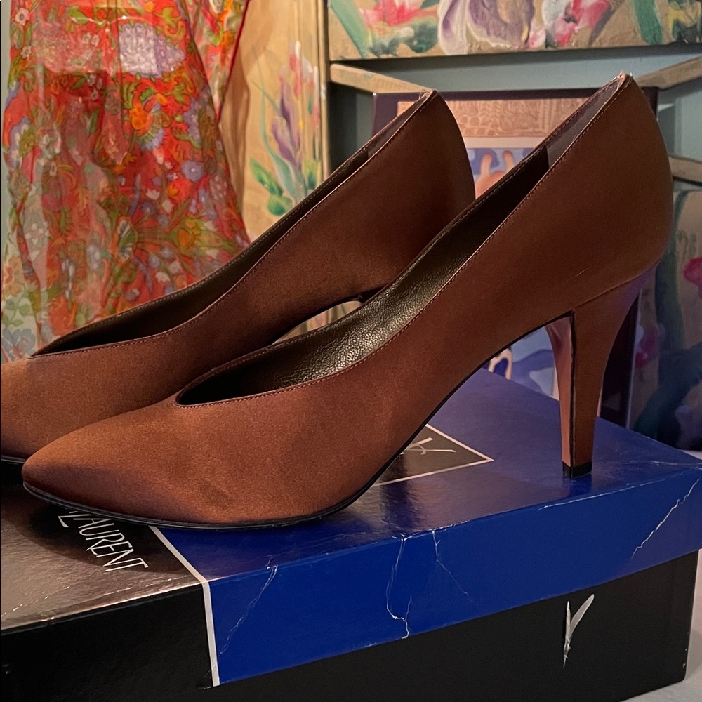 Yves Saint Laurent Satin Copper Color Stiletto High Shoes Heels 9 M Vintage